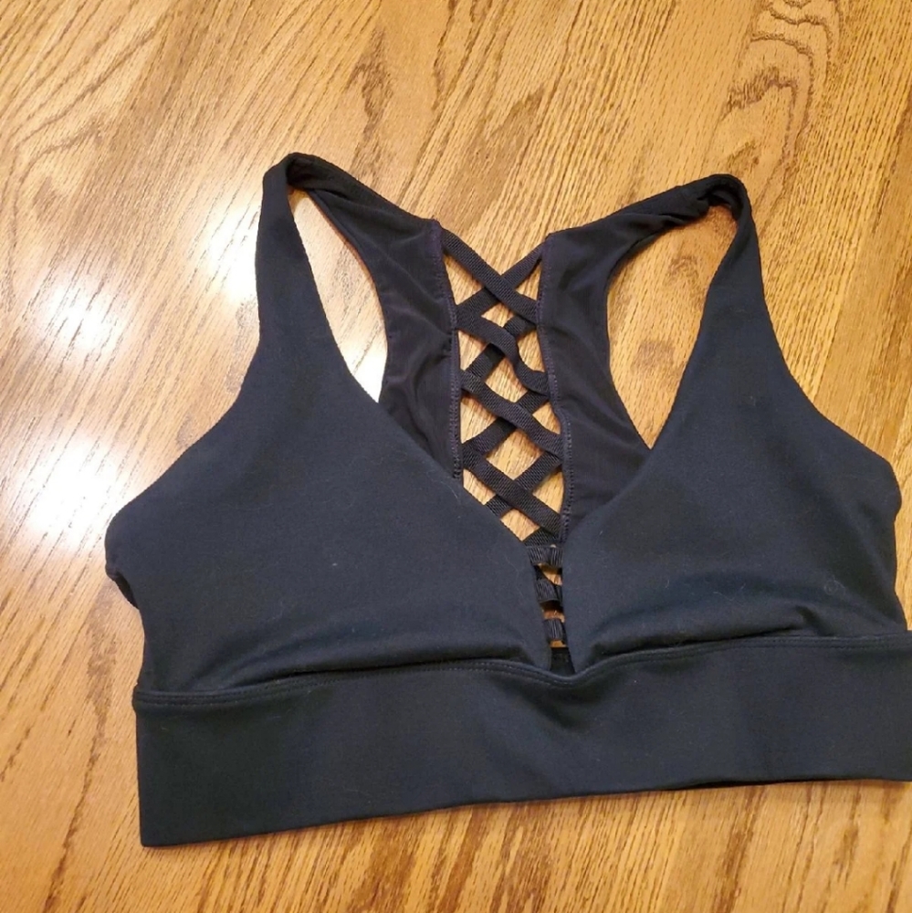 Fabletics bra